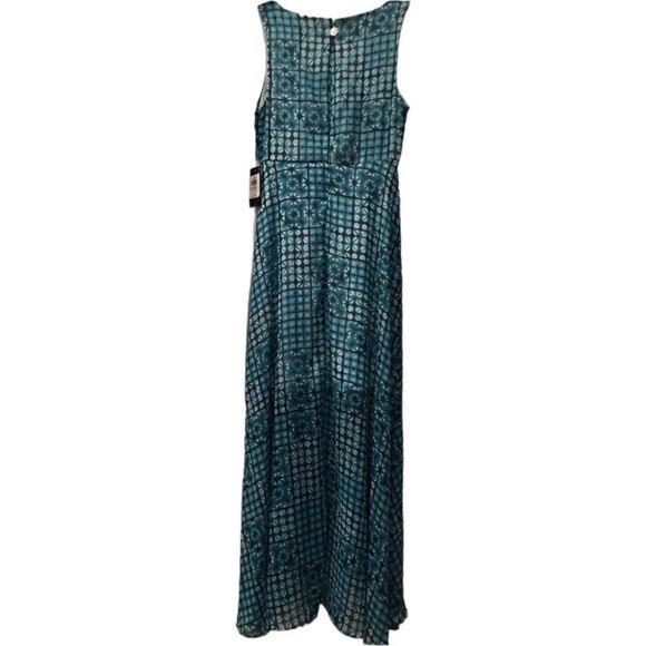 NWT Tommy Hilfiger Teal Blue Chiffon Sleeveless V-Neck Front Rise Dress Size: 6 - Picture 2 of 9
